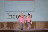 Promosikan Yogyakarta Sebagai Kota Batik Dunia Dubes Rachmat Dan Istri Jadi Model Di Grand Silk Fashion Extravaganza 2022