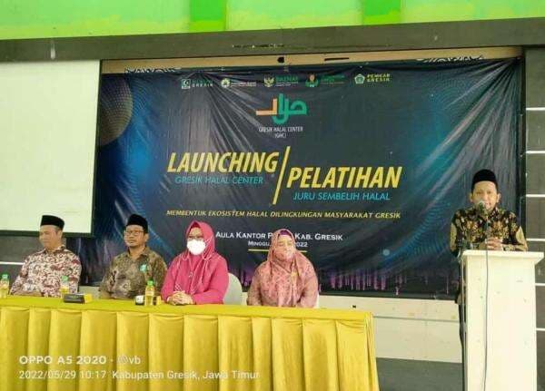 Gus Malik, Putra Pengasuh Ponpes Zainal Abidin Bungah Jabat Direktur Gresik Halal Center Gus Malik, Putra Pengasuh Ponpes Zainal Abidin Bungah Jabat Direktur Gresik Halal Center