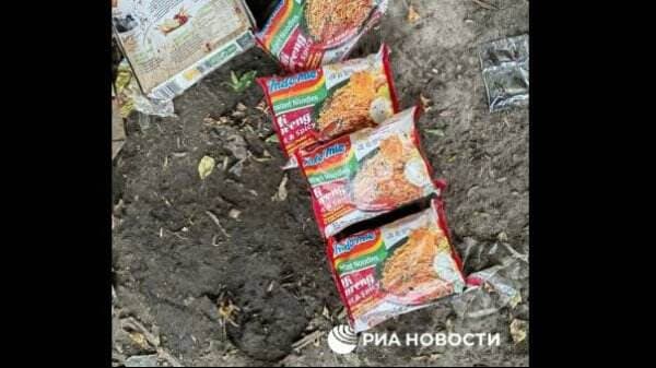 Pasukan Rusia Temukan Mie Instan Indonesia di Markas Tentara Ukraina
