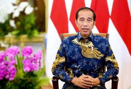 Jokowi Ingatkan Masyarakat untuk Tak Pilih-pilih Jenis Vaksin