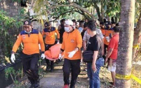 Dikira Boneka, Mayat Perempuan Membusuk Ditemukan di Sungai Ayung Badung Dikira Boneka, Mayat Perempuan Membusuk Ditemukan di Sungai Ayung Badung