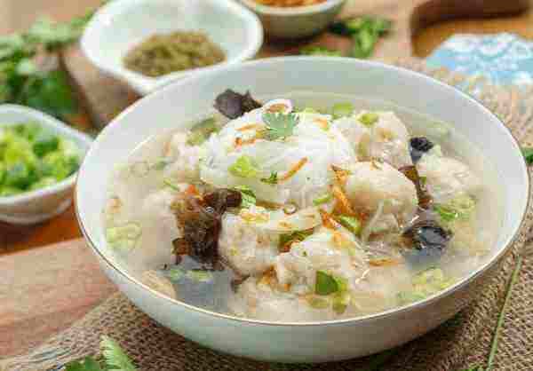 Resep Tekwan Asli Palembang, Gurih dan Segar Resep Tekwan Asli Palembang, Gurih dan Segar