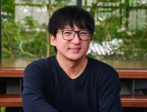 Mengenal Juna Ong, Konten Kreator Viral yang Mirip Jackie Chan!