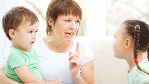 3 Tipe Ibu yang Memberikan Dampak Negatif pada Anak, Moms Termasuk Gak?