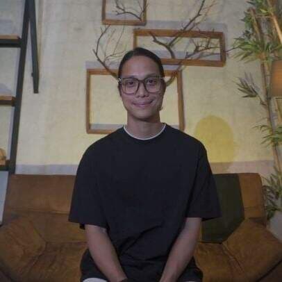 Putuskan Hengkang dari Yovie and Nuno, Dikta Wicaksono: Kita akan Tetap Jadi Keluarga Putuskan Hengkang dari Yovie and Nuno, Dikta Wicaksono: Kita akan Tetap Jadi Keluarga