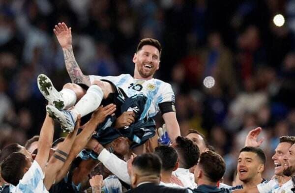 7 Pesepak Bola Top yang Lahir di Bulan Juni, Messi Masuk Usia ke Berapa?