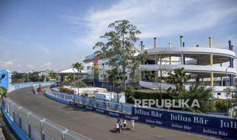 Balap Formula E Jakarta tanpa Logo Heineken