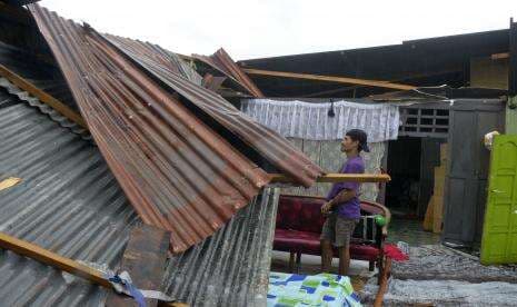 Angin Puting Beliung Terjang 29 KK di Desa Tanjung Pasir Tangerang