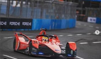 Hasil Latihan Bebas 1 Formula E Jakarta 2022: Oliver Rowland Tercepat!