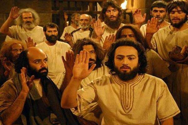 Surat Yusuf Ayat 50: Kisah Nabi Yusuf Mengalahkan Fitnah dan Kebohongan Surat Yusuf Ayat 50: Kisah Nabi Yusuf Mengalahkan Fitnah dan Kebohongan