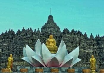 Tiket Masuk dan Naik ke Candi Borobudur Bakal Rp750.000, Wisatawan Sanggup? Tiket Masuk dan Naik ke Candi Borobudur Bakal Rp750.000, Wisatawan Sanggup?