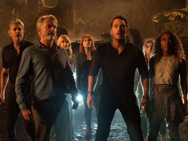 Review Film: Jurassic World Dominion, Sajikan Petualangan Menegangkan Penuh Nostalgia Review Film: Jurassic World Dominion, Sajikan Petualangan Menegangkan Penuh Nostalgia