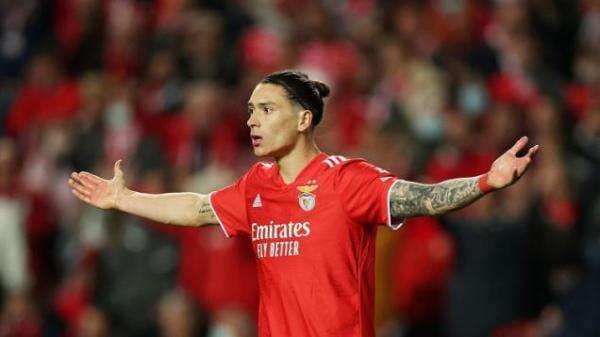 Bobol Tabungan, Liverpool ‘Resmi’ Singkirkan Manchester United Gaet Darwin Nunez Bobol Tabungan, Liverpool ‘Resmi’ Singkirkan Manchester United Gaet Darwin Nunez