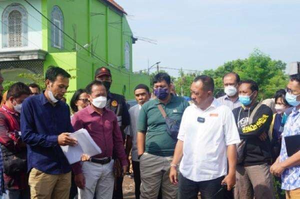 Wawali Surabaya Perjuangkan Warga Wisma Tirta Agung Asri Wawali Surabaya Perjuangkan Warga Wisma Tirta Agung Asri