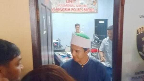 Polres Brebes Tangkap Amir Khilafatul Muslimin Cirebon Raya