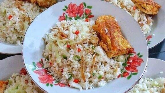 Resep Nasi Goreng Kampung, Anti Ribet, Simpel Buat Sarapan, Yuk Recook! Resep Nasi Goreng Kampung, Anti Ribet, Simpel Buat Sarapan, Yuk Recook!