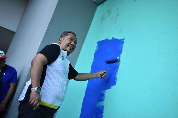 Sambut Piala Presiden, Persib Cat Ulang Stadion GBLA Sambut Piala Presiden, Persib Cat Ulang Stadion GBLA