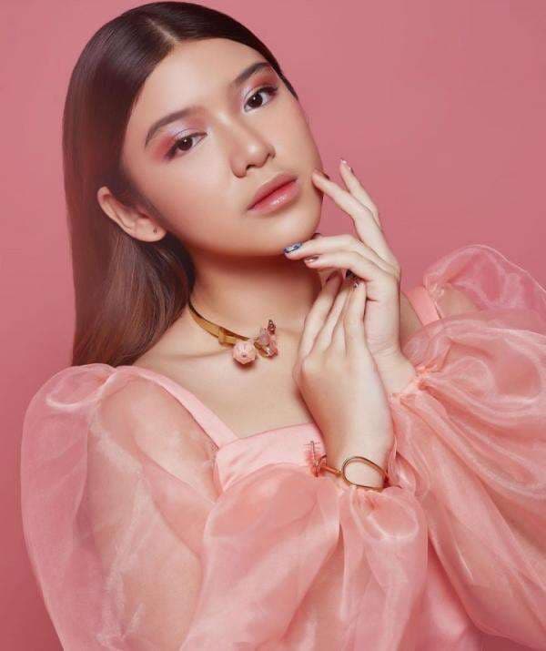 Akibat Komentar Haters, Tiara Andini Mengaku Sampai Harus Konsultasi ke Psikolog Akibat Komentar Haters, Tiara Andini Mengaku Sampai Harus Konsultasi ke Psikolog