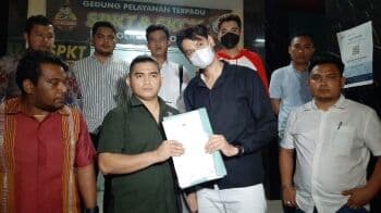 Kevin Hillers Diduga Jadi Korban Penganiayaan, Berawal dari Peringatan untuk Tak Mengganggu Kevin Hillers Diduga Jadi Korban Penganiayaan, Berawal dari Peringatan untuk Tak Mengganggu