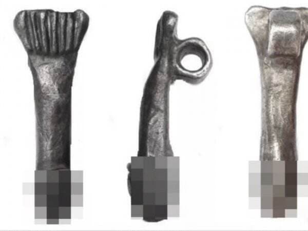 Lagi! Peneliti Temukan Liontin &#039;Penis&#039; di Inggris, Diduga Peninggalan Zaman Romawi Kuno