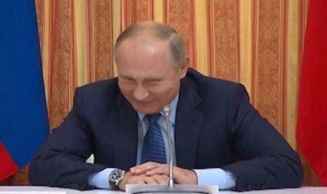 Ramai Rendang Babi, Teringat Presiden Rusia Vladimir Putin yang Tertawa Menterinya Mau Ekspor Babi