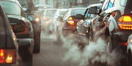Ingat! Kendaraan Tak Lulus Uji Emisi Dikenakan Tarif Parkir Rp7.500 per Jam