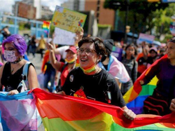 5 Negara Ramah LGBT di Dunia, Penyuka Sesama Jenis Diizinkan Menikah & Didukung Negara 5 Negara Ramah LGBT di Dunia, Penyuka Sesama Jenis Diizinkan Menikah & Didukung Negara