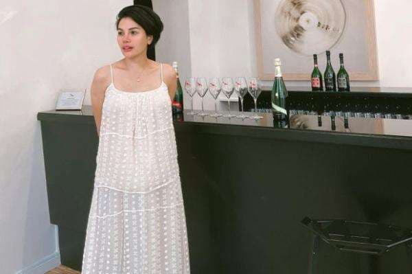 Rumah Nikita Mirzani Didatangi Polisi Diduga Terkait Penistaan dan Fitnah Rumah Nikita Mirzani Didatangi Polisi Diduga Terkait Penistaan dan Fitnah