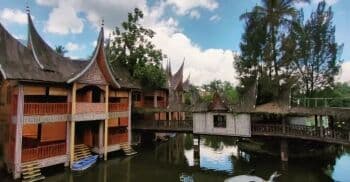 3 Wisata Cipanas Garut yang Sangat Populer, Cocok Dikunjungi Bareng Keluarga 3 Wisata Cipanas Garut yang Sangat Populer, Cocok Dikunjungi Bareng Keluarga