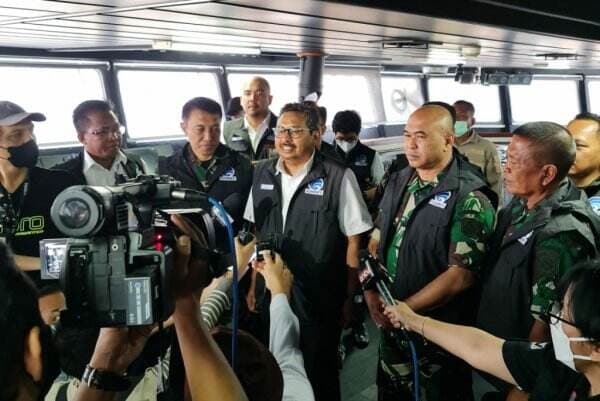 Perkuat Pertahanan Negara, Kominfo dan TNI AL Tertibkan Frekuensi Radio Maritim