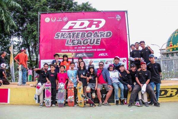 Komunitas Patriot Skate Club 95 Buka Kursus Skateboard di Bekasi Komunitas Patriot Skate Club 95 Buka Kursus Skateboard di Bekasi