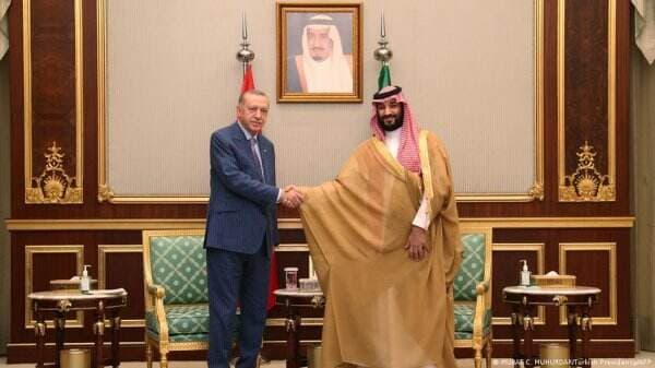Putra Mahkota Saudi Mohammed bin Salman Kembali ke Panggung Internasional