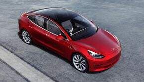 Tingkatkan Kualitas, Pabrik Tesla Shanghai Hentikan Produksi Selama 2 Minggu