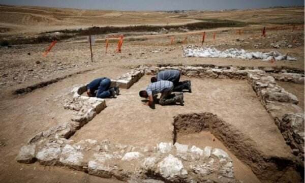 Lagi! Arkeolog Israel Temukan Masjid Kuno Berusia 1.200 Tahun di Gurun Negev