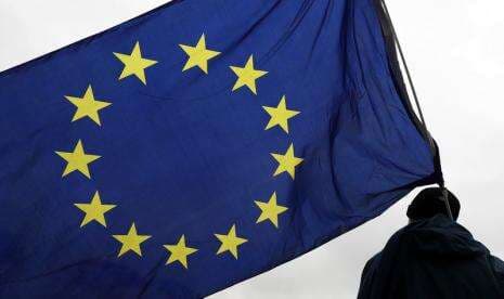 Uni Eropa Resmi Berikan Status Kandidat kepada Ukraina