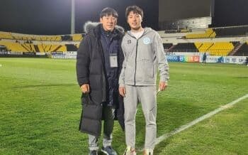 Cerita Lucu Anak Shin Tae-yong Tak Suka Sepatu dari sang Ayah, Sampai Akhirnya Tak Dipakai! Cerita Lucu Anak Shin Tae-yong Tak Suka Sepatu dari sang Ayah, Sampai Akhirnya Tak Dipakai!