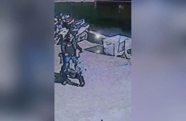 Viral! Video Pelaku Pencurian Sepeda Listrik di Veteran Banjarmasin Tertangkap, Niat Membeli Saat Terciduk