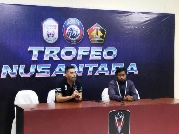 Persik Kediri Petik Pelajaran Berharga dari Ronaldinho di Trofeo Nusantara