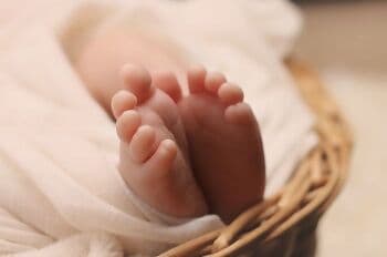 5 Fakta Terkait Ibu Liburan Usai Aniaya Bayinya hingga Tewas
