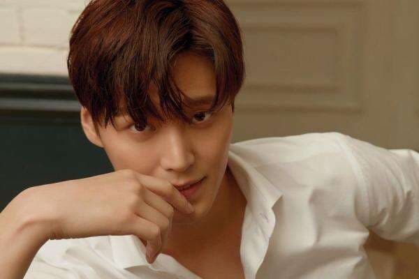 Lee Tae Hwan Ucapkan Selamat Tinggal Kepada Fans Lee Tae Hwan Ucapkan Selamat Tinggal Kepada Fans