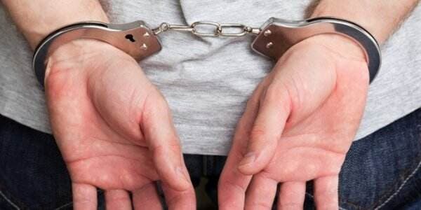 Ditangkap, Polisi Sita Barang Bukti Narkoba dari Tangan DJ Inisial J