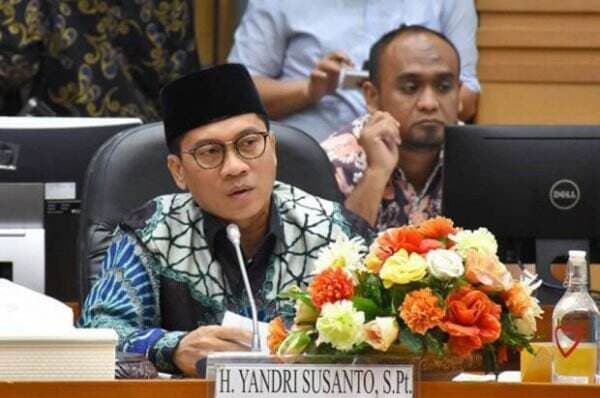 Yandri Susanto Gantikan Zulhas di Kursi Wakil Ketua MPR