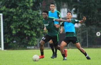 4 Pemain Naturalisasi Asal Afrika yang Pernah Bela Timnas Indonesia, Nomor 1 Bek Tangguh Persib Bandung