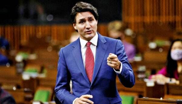 PM Kanada Kelihatan Girang saat Ngobrol Bareng Jokowi, Ternyata Ini yang Dibisiki