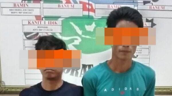 Asyik Isap Sabu, Duo Pengedar Narkoba di Agam Kaget Digerebek Polisi