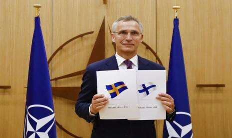 NATO Secara Resmi Undang Finlandia dan Swedia Sebagai Anggota