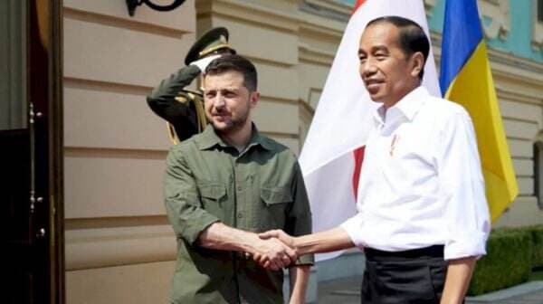 Jokowi Tawarkan Sampaikan Pesan Zelenskyy kepada Putin