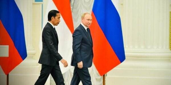Ngaku Tak Punya Kepentingan, Jokowi Siap Bantu Komunikasi Putin-Zelenskiy