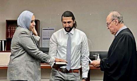 Laila Ikram, Hakim Beragama Islam Pertama di Arizona AS