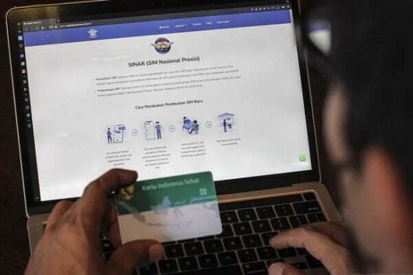 Polres Loteng Gratiskan SIM bagi Masyarakat yang Lahir 1 Juli